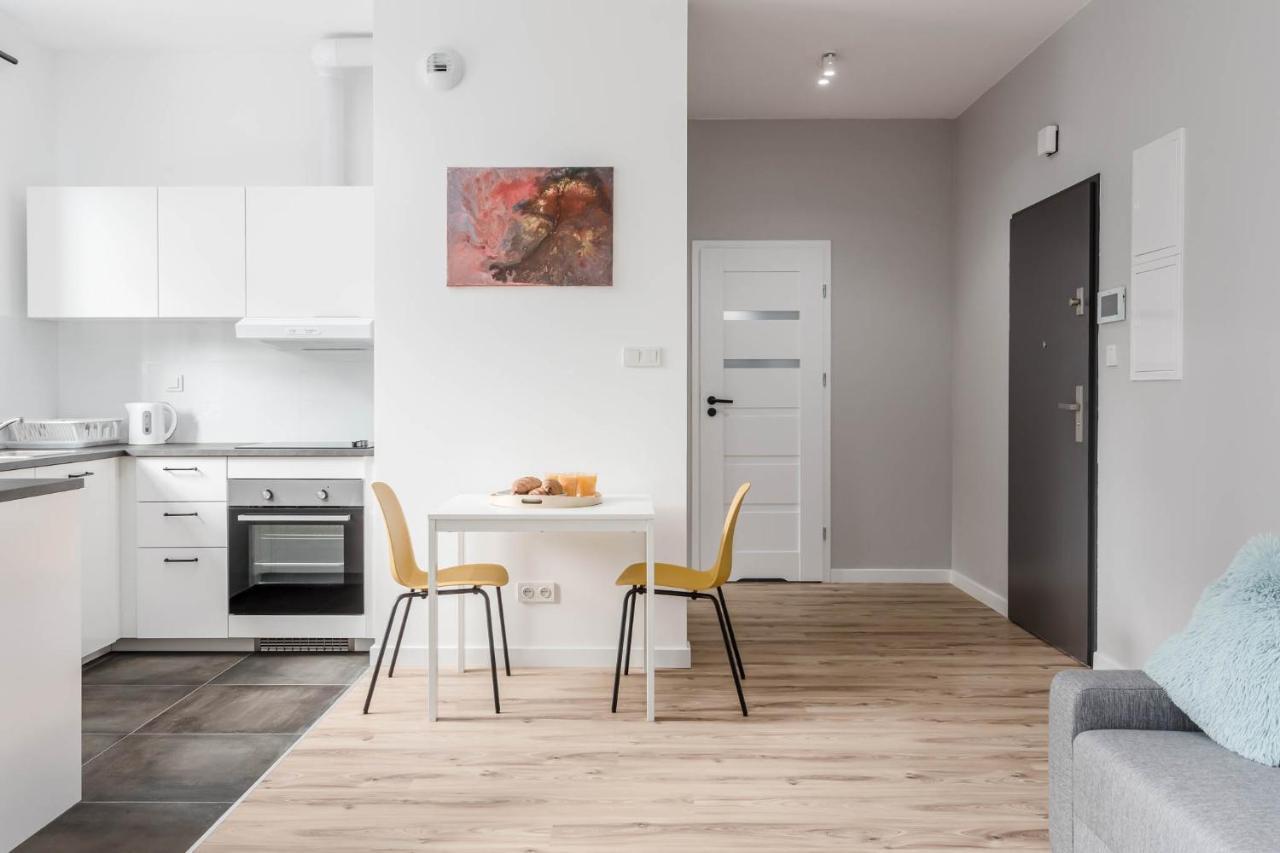 Chill Apartments Praga Residence Varşovia Exterior foto